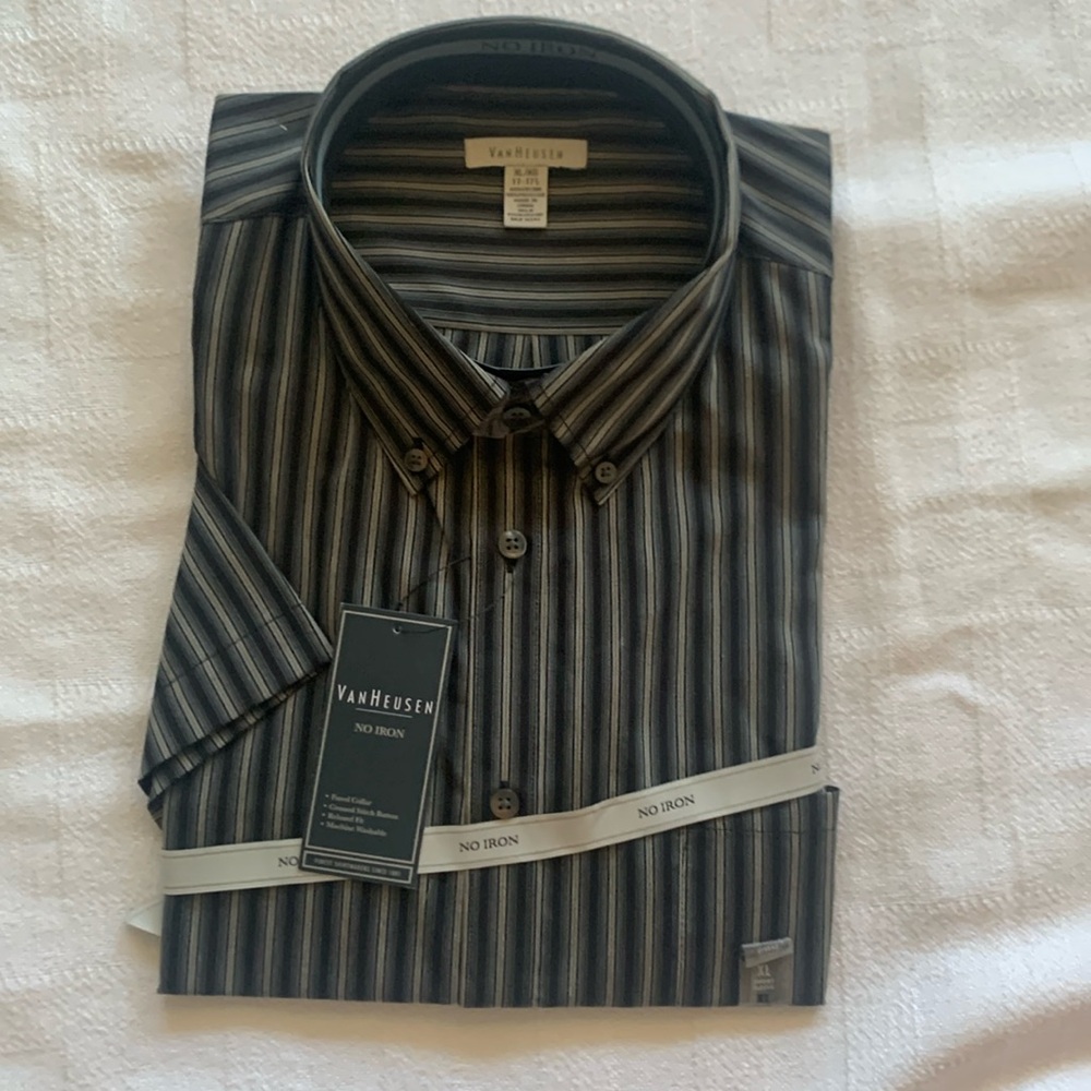 NWT Men’s VanHeusen Shirt